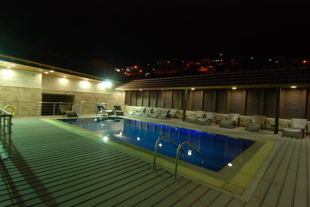 Seven Wonders Hotel Wadi Musa Bagian luar foto