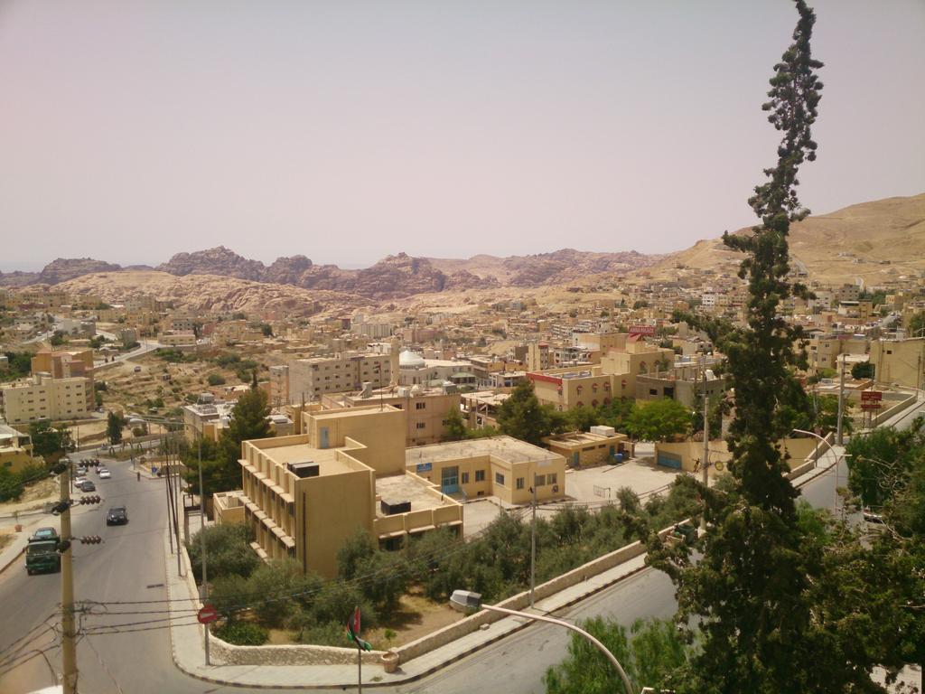 Seven Wonders Hotel Wadi Musa Bagian luar foto